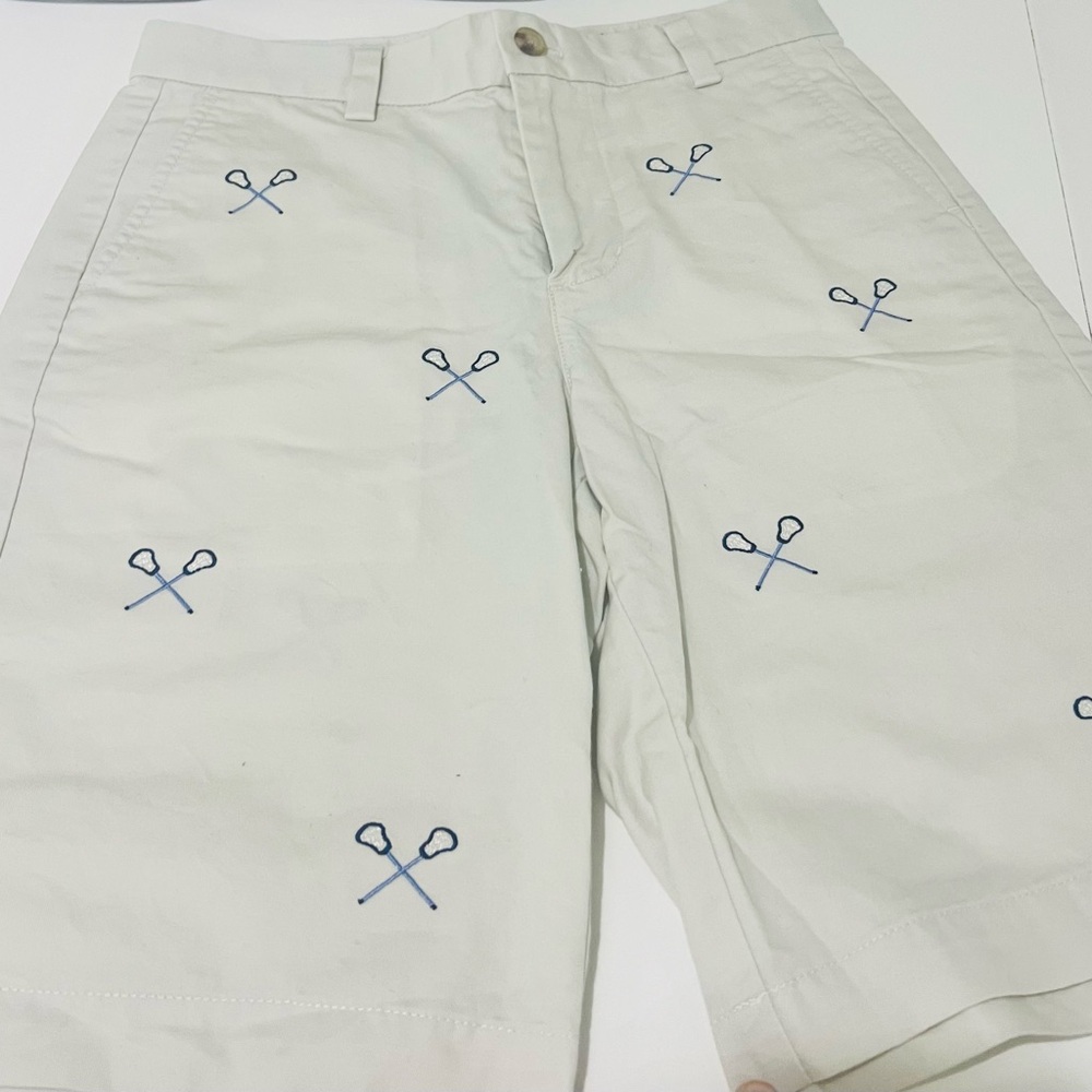 Vineyard vines boys size 10 lacrosse chino short